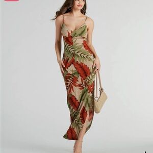 Windsor tropical form fitting dress